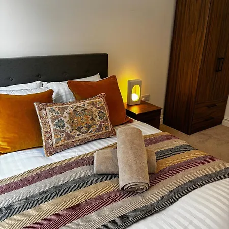 The Urban Hub - Leeds, Close To Station Apartamento