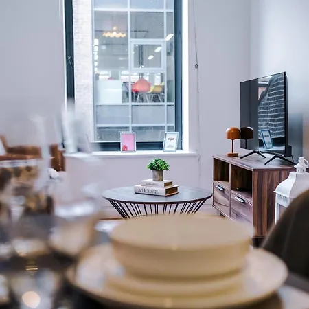 The Urban Hub - 2 Bed Apartment By Leeds Station Leeds (West Yorkshire)
