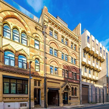 The Urban Hub - 2 Bed By Station