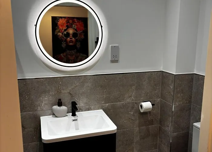 The Urban Hub - Leeds, Close To Station Apartment